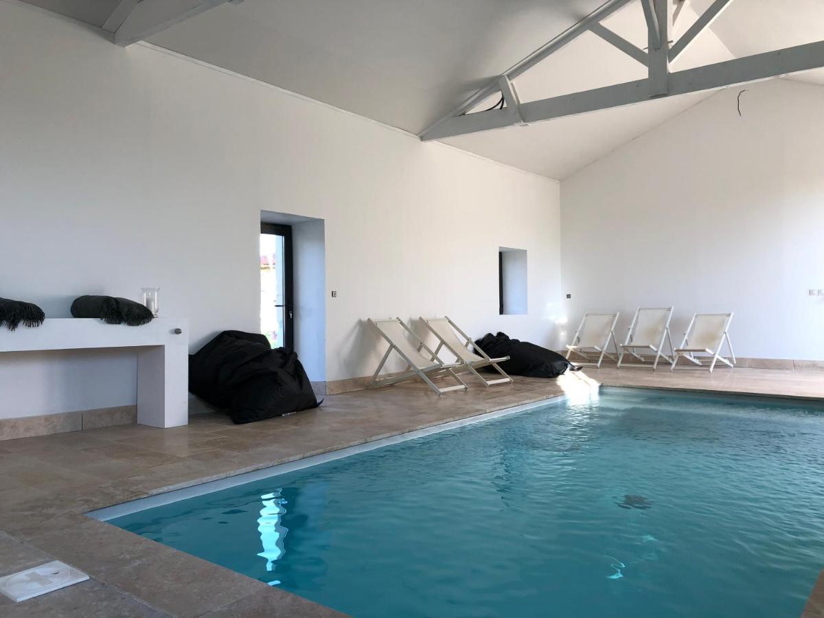 Chateau Bernon Maison D Hotes - Piscine Et Spa Queyrac 외부 사진