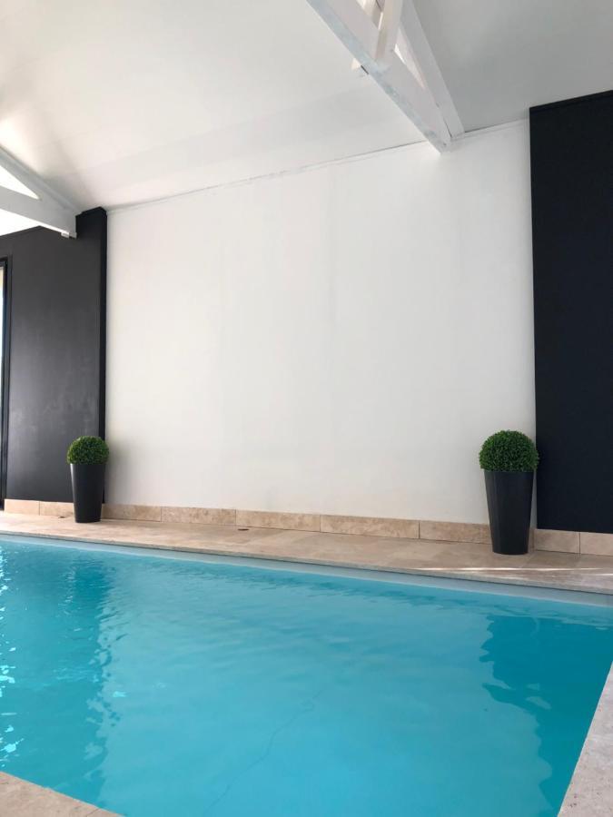 Chateau Bernon Maison D Hotes - Piscine Et Spa Queyrac 외부 사진